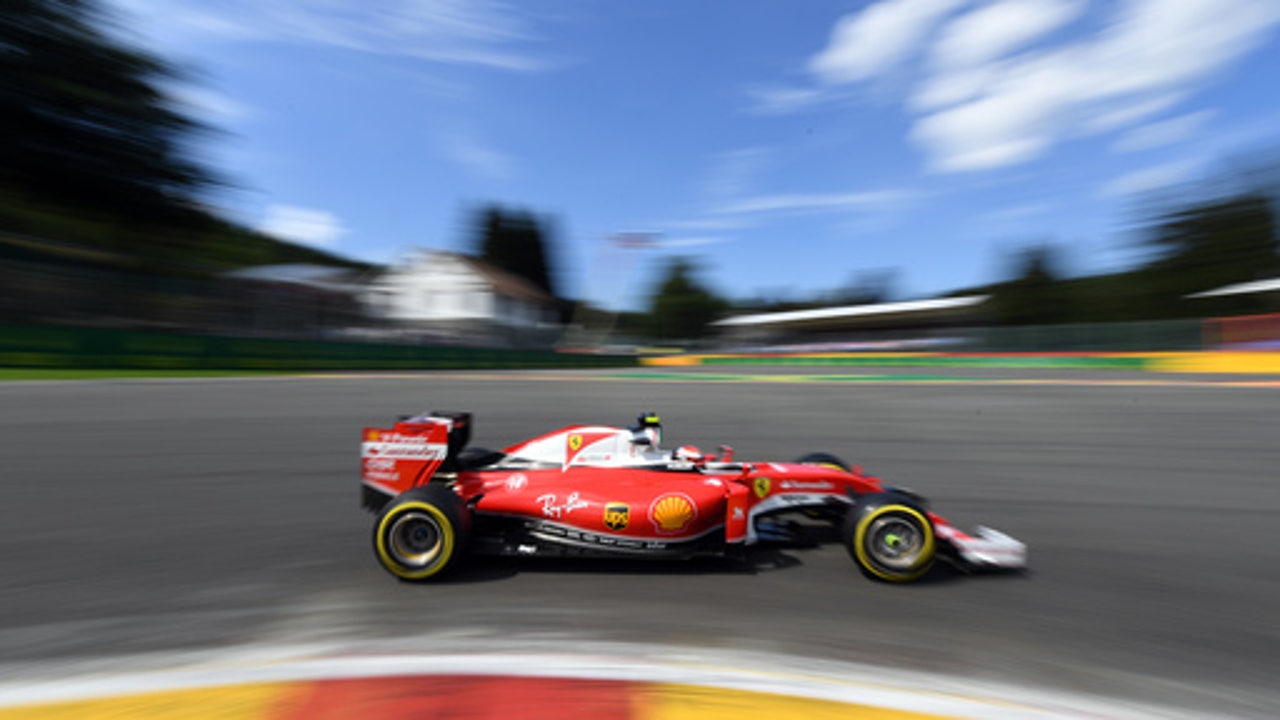 Hamilton puts feet up as Rosberg takes pole for Belgian GP